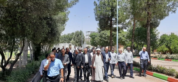 بازدید کارکنان دانشگاه فرهنگیان لرستان از کارخانه ماشین سازی لرستان 2