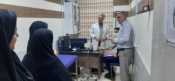 بازدید سرپرست دانشگاه فرهنگیان لرستان از روند معاینات پزشکی داوطلبان ۱۴۰۴ در بروجرد 6