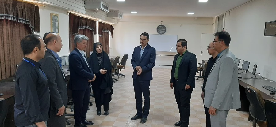 بازدید مدیرکل آموزش و پرورش و سرپرست دانشگاه فرهنگیان لرستان از فرآیند ارزیابی داوطلبان ورود به دانشگاه فرهنگیان  6