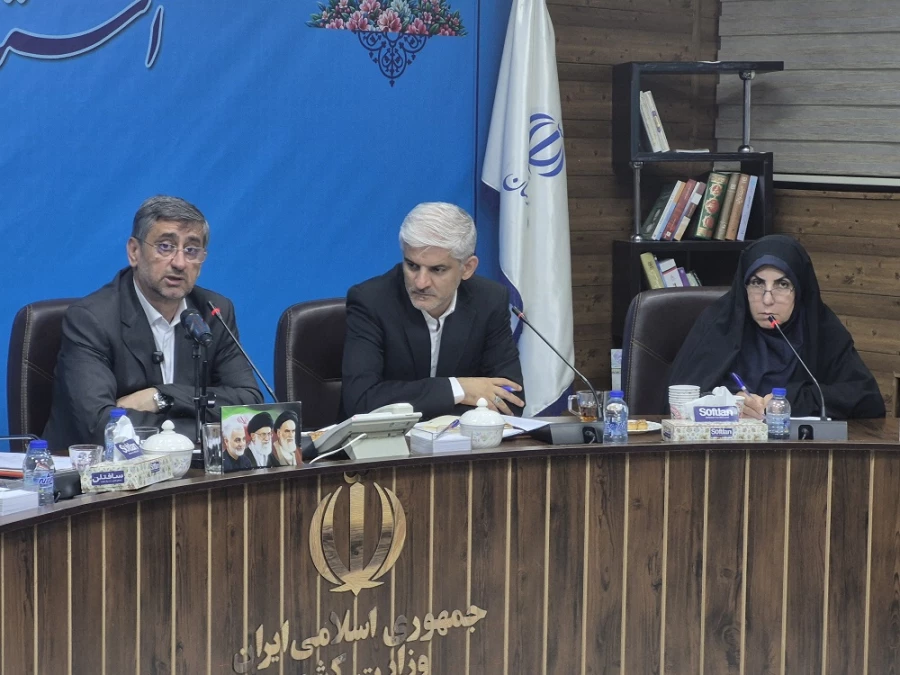 ساخت مجموعه ده هکتاری دانشگاه فرهنگیان لرستان در دستور کار قرار گرفت  5