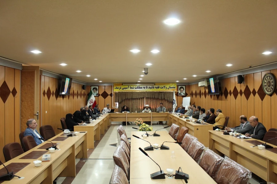 تجلیل از اساتید رزمنده دانشگاه فرهنگیان لرستان  6