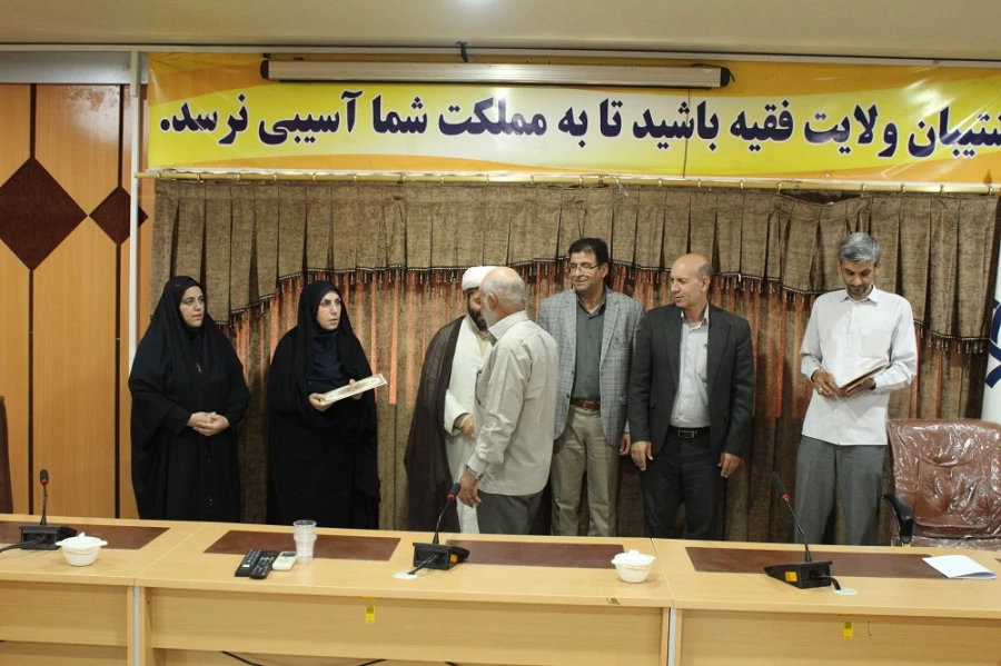 تجلیل از اساتید رزمنده دانشگاه فرهنگیان لرستان  7