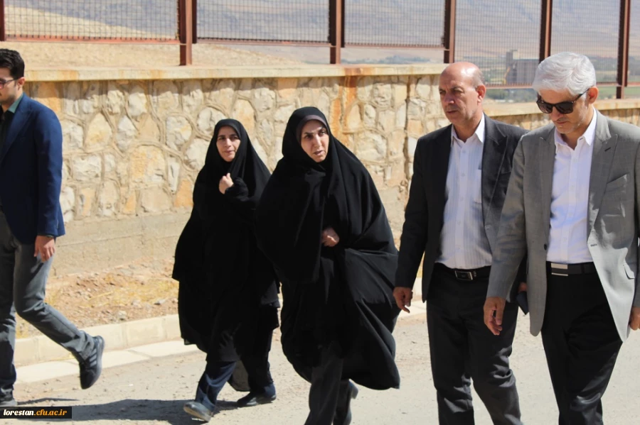 بازدید مسئولان استانی از زمین پیشنهادی طرح جامع دانشگاه فرهنگیان لرستان 2