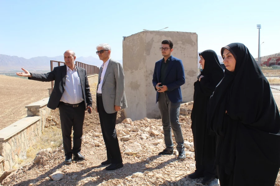 بازدید مسئولان استانی از زمین پیشنهادی طرح جامع دانشگاه فرهنگیان لرستان 4