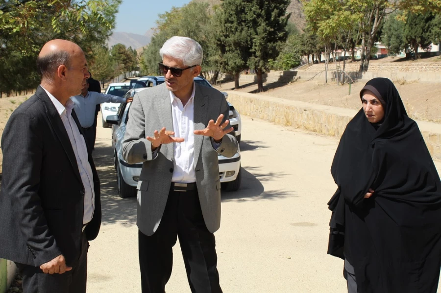 بازدید مسئولان استانی از زمین پیشنهادی طرح جامع دانشگاه فرهنگیان لرستان 6