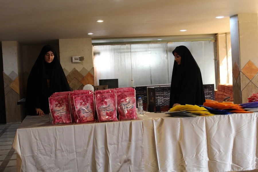 آیین استقبال از نودانشجومعلمان ورودی ۱۴۰۴ در دانشگاه فرهنگیان لرستان  5