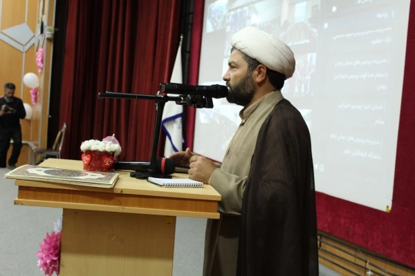 آیین استقبال از نودانشجومعلمان ورودی ۱۴۰۴ در دانشگاه فرهنگیان لرستان  11