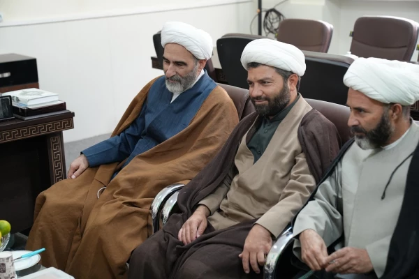 نشست بصیرتی «نسل جوان، پرچمدار استکبارستیزی» در دانشگاه فرهنگیان لرستان 7