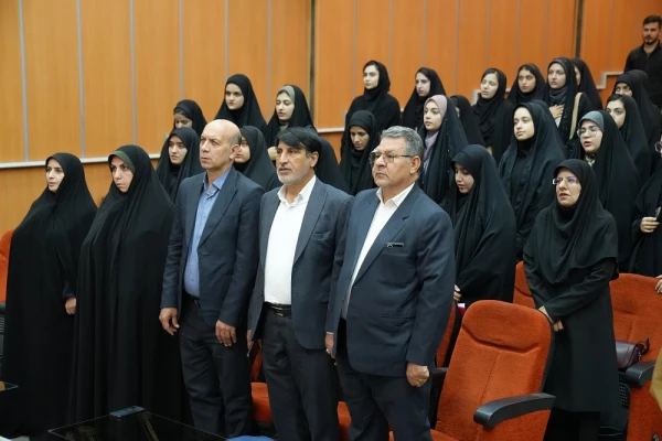 نشست بصیرتی «نسل جوان، پرچمدار استکبارستیزی» در دانشگاه فرهنگیان لرستان 8