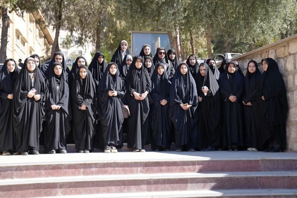 نشست بصیرتی «نسل جوان، پرچمدار استکبارستیزی» در دانشگاه فرهنگیان لرستان 13