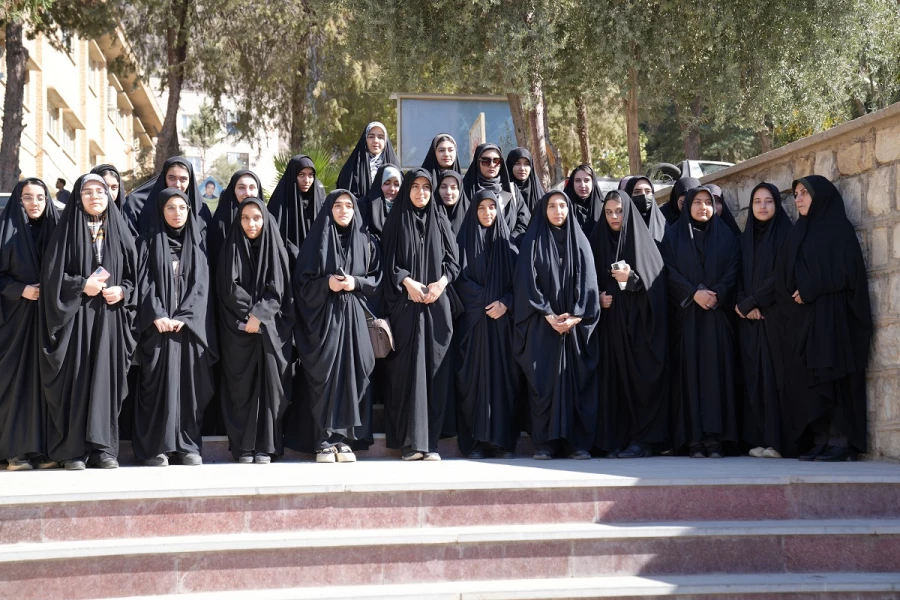 نشست بصیرتی «نسل جوان، پرچمدار استکبارستیزی» در دانشگاه فرهنگیان لرستان 13