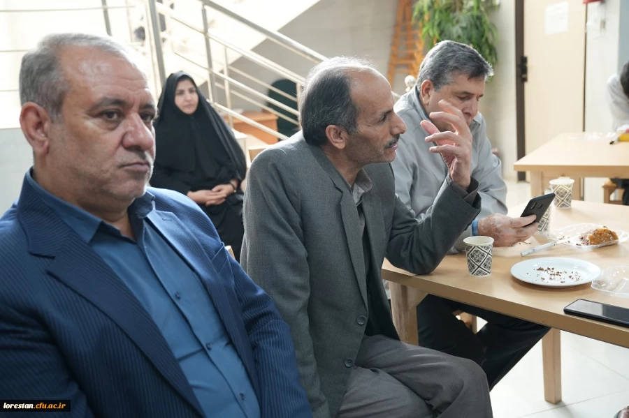  برگزاری پویش کتاب و کتابخوانی در پردیس علامه طباطبایی لرستان 7