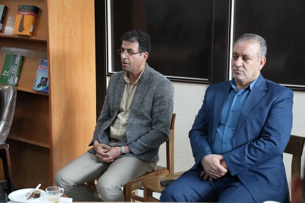  برگزاری پویش کتاب و کتابخوانی در پردیس علامه طباطبایی لرستان 8