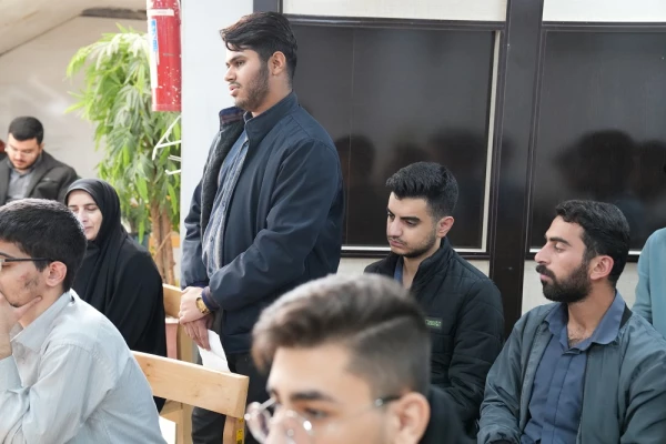  برگزاری پویش کتاب و کتابخوانی در پردیس علامه طباطبایی لرستان 12