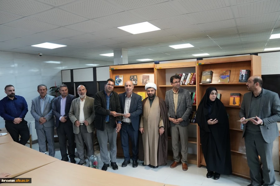  برگزاری پویش کتاب و کتابخوانی در پردیس علامه طباطبایی لرستان 15