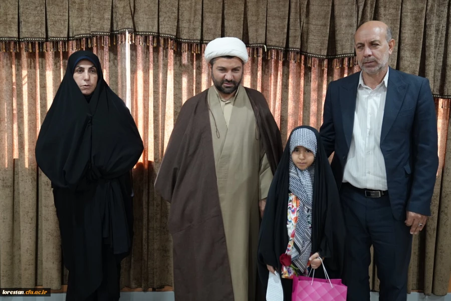  ویژه برنامه هزار نشست استادی، در محضر شهدای علمی و اقتدار ملی در دانشگاه فرهنگیان لرستان برگزار شد: 2