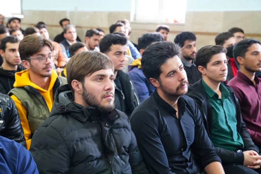 برگزاری مراسم روز دانشجو در مرکز شهید میرشاکی الیگودرز 9