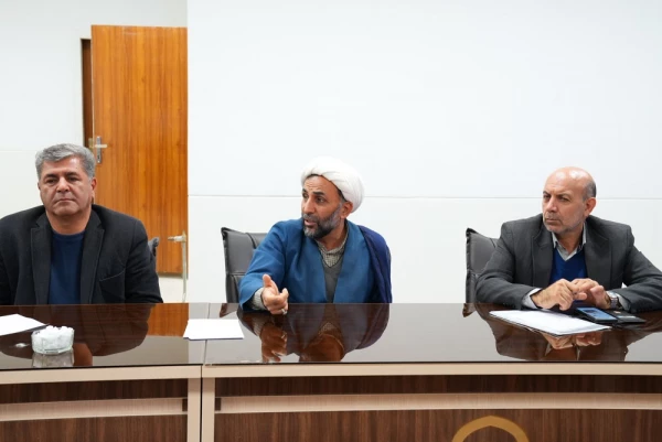 نشست صمیمی اعضای هیئت علمی مرکز شهید میرشاکی الیگودرز با مسئولان استانی دانشگاه فرهنگیان لرستان 4