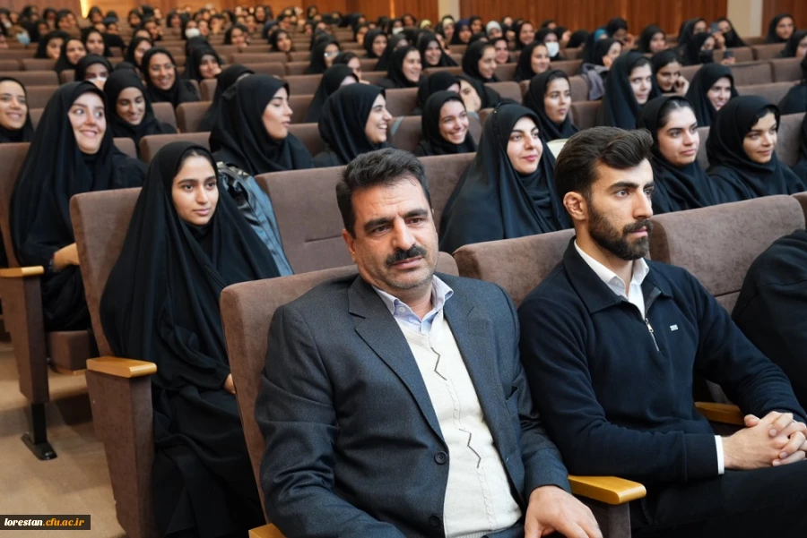 یادواره شهدای دانشجو معلم؛تجلی فرهنگ ایثار،قرآن محوری و تربیت نسل انقلابی  10