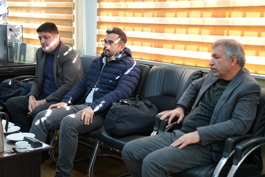 برگزاری جلسه تخصصی بررسی و نقد شناسنامه فنی فضاهای فیزیکی پردیس ها و مراکز دانشگاه فرهنگیان استان 2