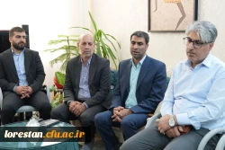 دیدار مسئولین دانشگاه فرهنگیان لرستان با خانواده معزز شهید باغبان و عزیزی 3