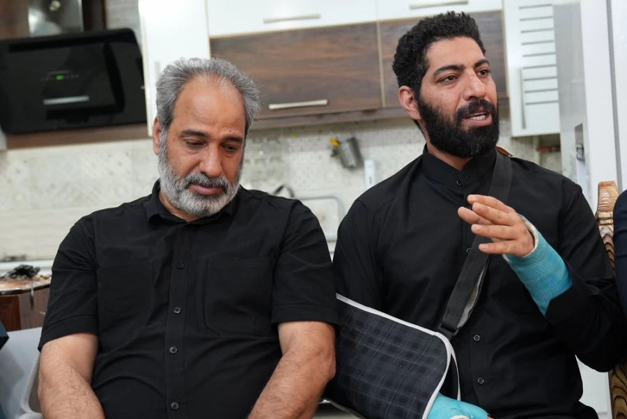 دیدار مسئولین دانشگاه فرهنگیان لرستان با خانواده معزز شهید باغبان و عزیزی 6